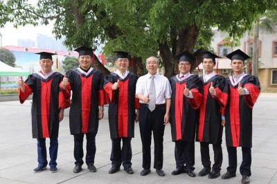 弘扬劳模精神，争做时代先锋  席氏易学文化书写精彩华章