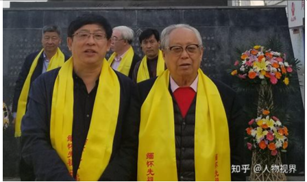 八字厚德载物，承载易学的一代易学名家---邵金帝