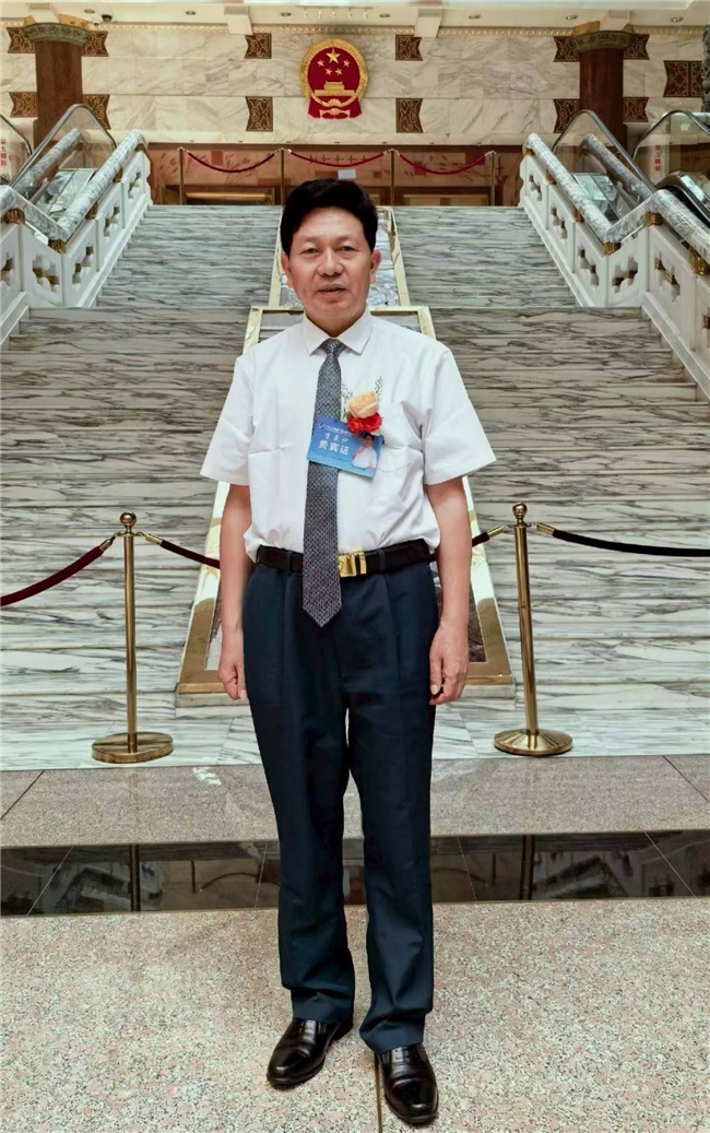 军旗映岐黄 仁心铸医魂——当代中医事业奠基人李乘伊致敬八一建军节