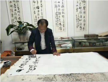 知行致远，破局求真——记易学家倪浩桐先生的跨界人生
