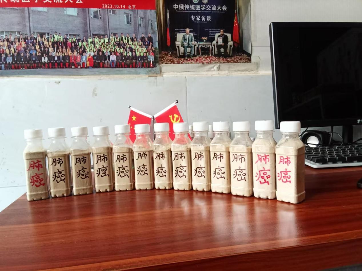 仁心仁术五十载，大医精诚暖滇南——记云南民间中医王世文