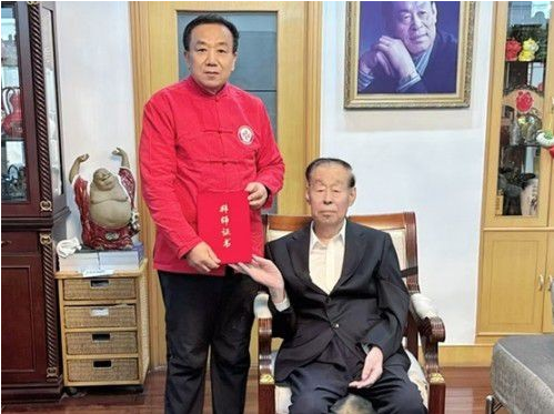 仁心济世承岐黄 月满杏林暖人间——国医大师闻树忠的中秋情怀