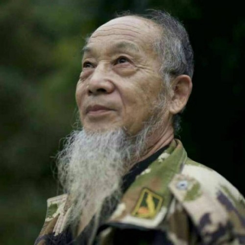 岐黄仁心映国盛 本草传薪庆华诞——蔡锦芳与济世堂蔡氏中医药非遗传承的时代答卷