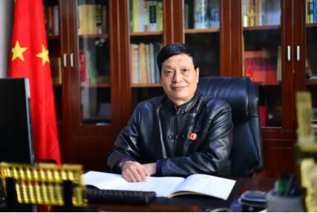 易道传薪，载誉笃行：国学文化传播大使杨恒有的传承之路