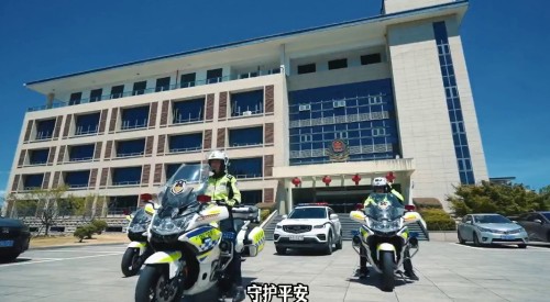 路口的“平安灯塔”：安吉交警用坚守书写“动感平安路”