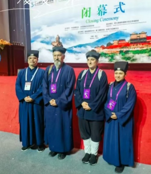 聚焦两会特别报道：茅山第八十代弟子明德道长---张恒玮