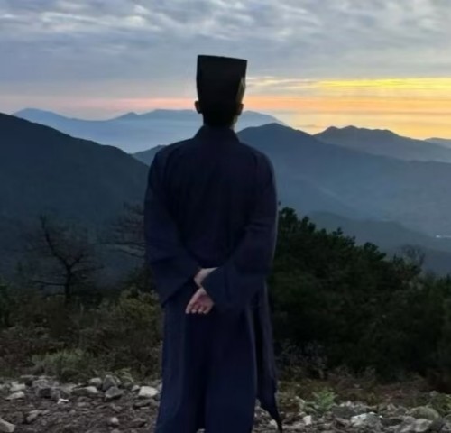 以道为骨，以心为翼——记国学传承者玄涛道长