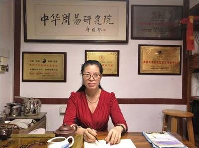 恭贺中国国学易经名家---王招珺&nbsp;&nbsp;聘为央视在线客座教授